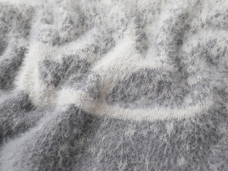 EON - KNIT SWEATER